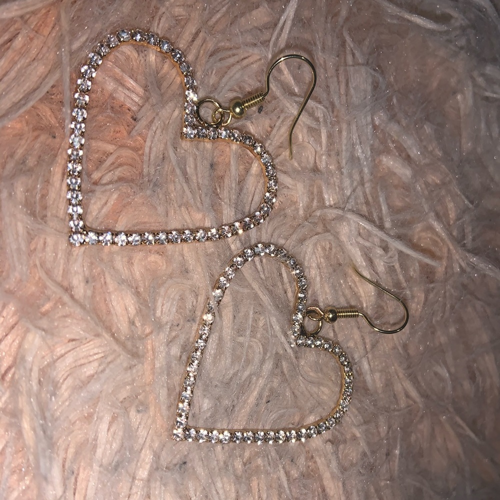 Rhinestone heart hook earrings
